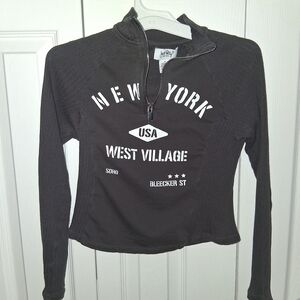 Grey New York Graphic Women's Top